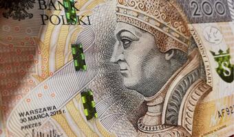 KNF: W 2017 roku 3,6 mld zł z podatku bankowego