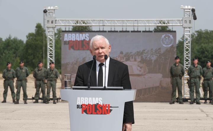  Wiceprezes rady ministrów, przewodniczący Komitetu ds. Bezpieczeństwa Narodowego i Spraw Obronnych Jarosław Kaczyński  / autor: PAP/Mateusz Marek