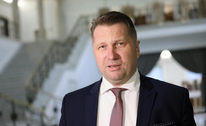 Przemysław Czarnek zapowiada likwidację Karty Nauczyciela