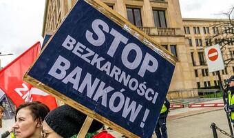 Rzecznik Finansowy: wyrok TSUE poprawia pozycję "frankowiczów"