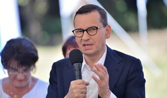Spotkanie premiera z Macronem, tematem rozmów bezpieczeństwo