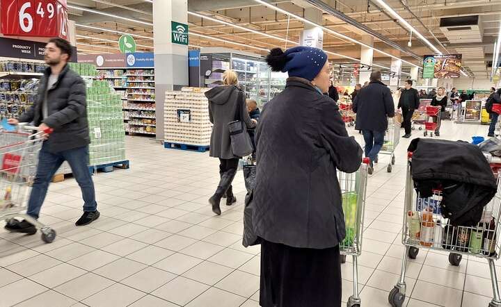 Ceny żywności i napojów bezalkoholowych wzrosły w maju o 5,5 proc. w relacji do maja ub.roku / autor: Fratria / AS