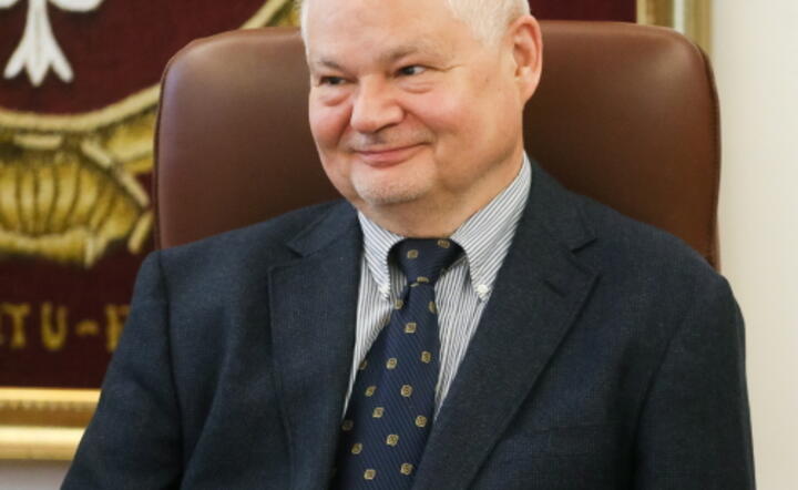 Przewodniczący RPP, prezes NBP prof. Adam Glapiński, przed rozpoczęciem posiedzenia Rady Polityki Pieniężnej w centrali NBP w Warszawie, fot. PAP/Paweł Supernak