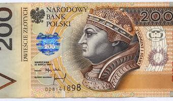 Złoty w piątek najmocniejszy wśród walut regionu