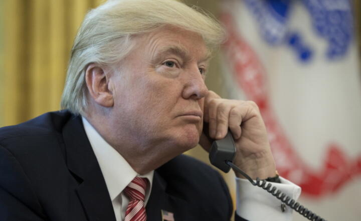 Donald Trump ograniczyć napływ amerykańskich inwestycji do gospodarki Chin / autor: PAP/EPA/MICHAEL REYNOLDS