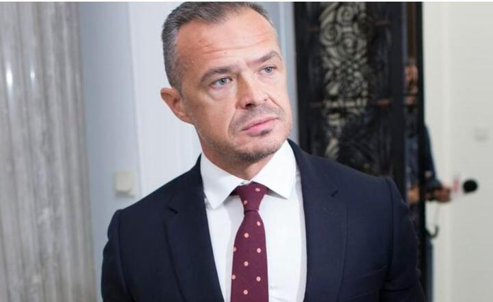 Nowe zatrzymania ws. byłego ministra transportu. / autor: Fratria