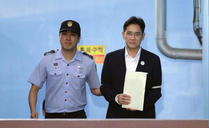 autor:  PAP/EPA/CHUNG SUNG-JUN / POOL