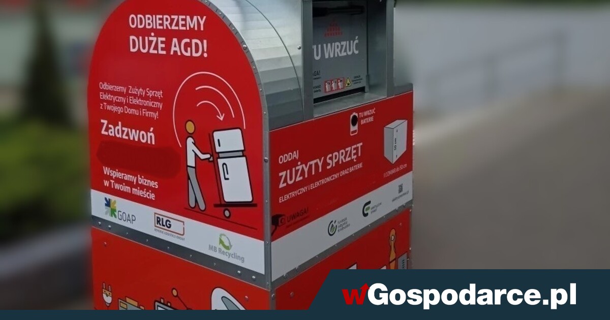 Czerwone pojemniki przy cmentarzach. Co do nich wrzucać?