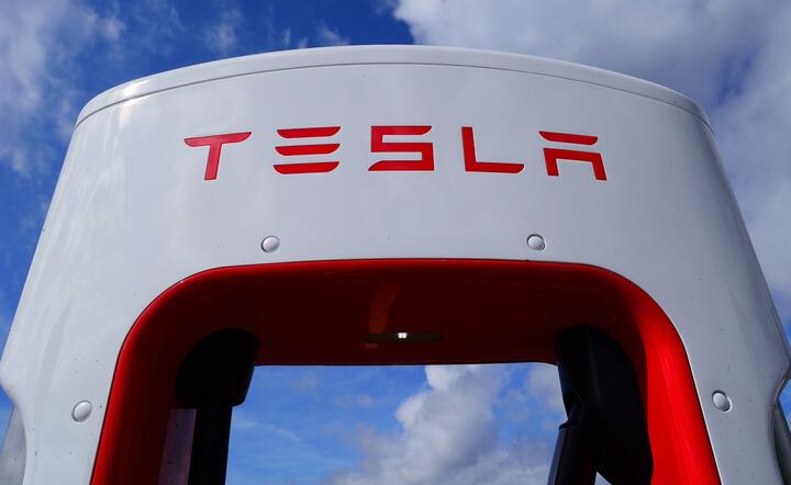Tesla / autor: pixabay