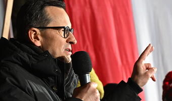Morawiecki: „Walec siły i bezprawia próbuje jechać dalej”