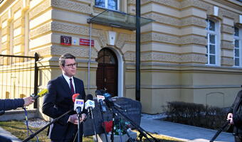 Müller: Majątki są mrożone, przepisy nie pozwalają na więcej