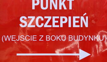 Szczepienia. Trzeba uregulować "okazje" poza kolejnością