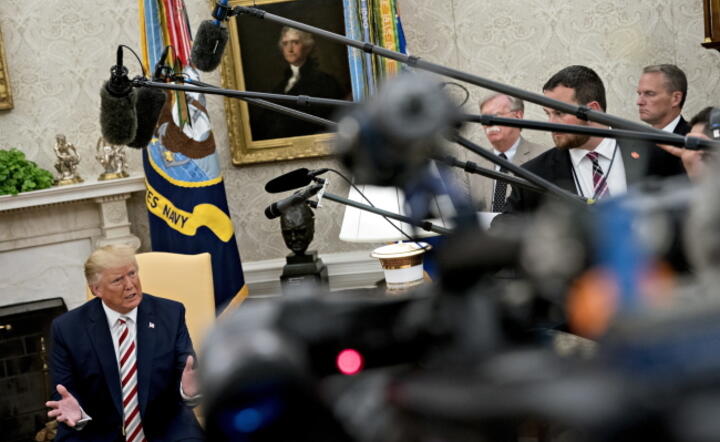 Prezydent Stanów Zjednoczonych Donald Trump ponownie opowiedział się we wtorek za powrotem do formatu G8, czyli z udziałem Rosji / autor: PAP/EPA/Andrew Harrer