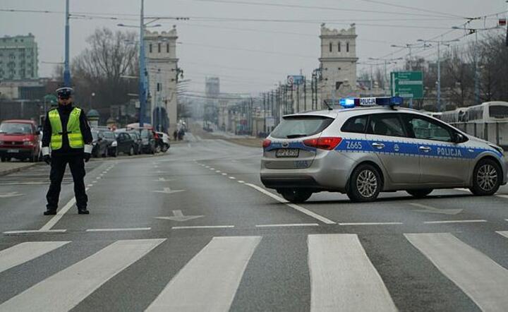 Mandat będzie można zapłacić kartą. Policjanci dostaną 2 tys. terminali