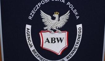 Rzecznik służb: dokonano oszustwa na 300 mln zł