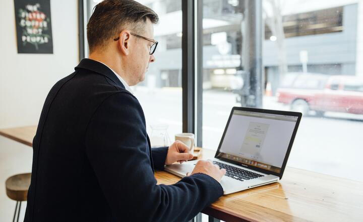 Biznes / autor: Zdjęcie autorstwa LinkedIn Sales Navigator z Pexels