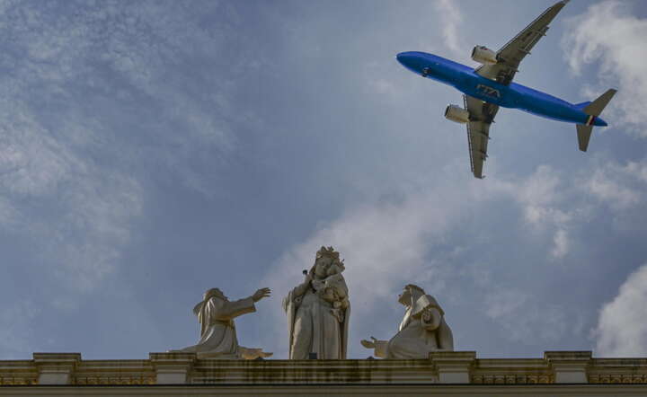 ITA Airlines to następczyni Alitalii / autor: CIRO FUSCO/EPA/PAP