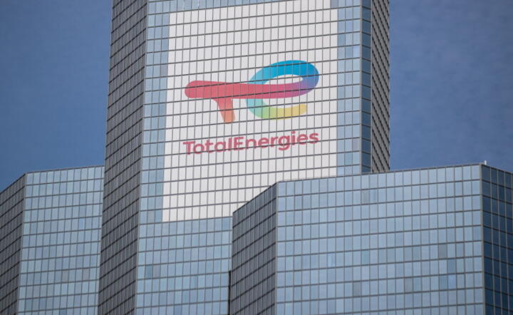 Siedziba koncernu TotalEnergies w biznesowym kwartale Nanterre pod Paryżem / autor: PAP/EPA/Mohammed Badra