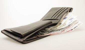 ZUS zwaloryzował 8 mln świadczeń