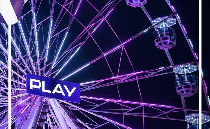 P4 (Play) ma nowe kredyty na 5,5 mld zł. Chce przejąć UPC
