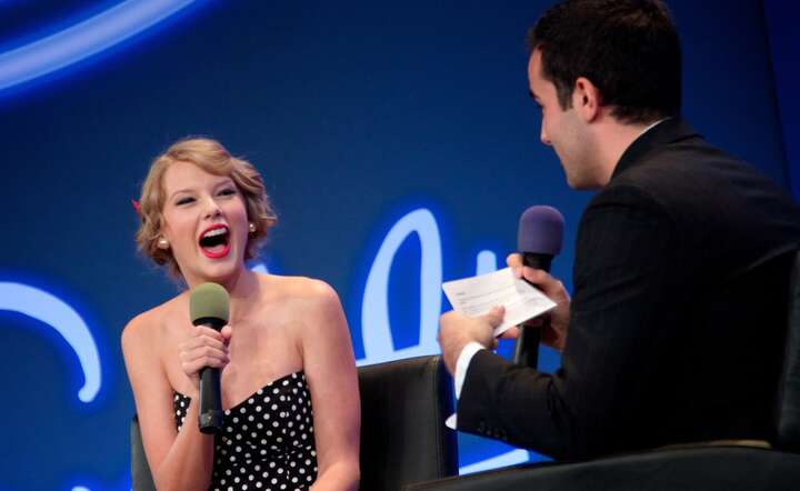 Taylor Swift / autor: Autorstwa Marcin Wichary from San Francisco, U.S.A. - Flickr, CC BY 2.0, https://commons.wikimedia.org/w/index.php?curid=18676887
