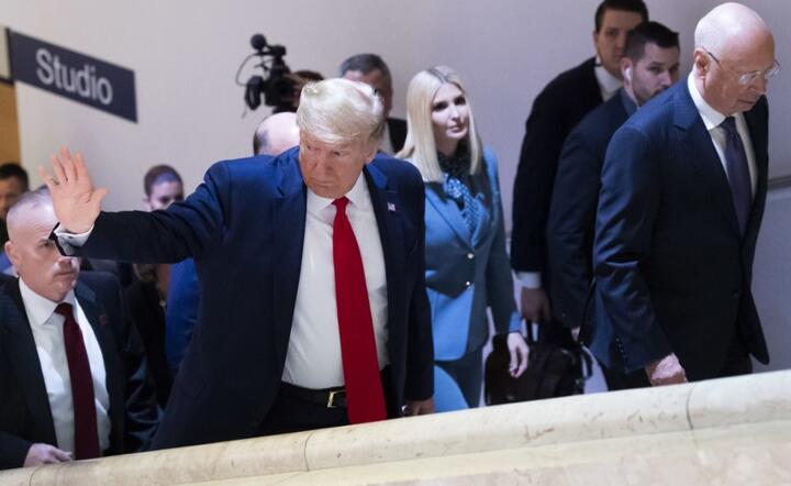 Donald Trump / autor: PAP/EPA/GIAN EHRENZELLER