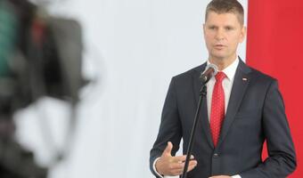 Szef MEN: niemal wszystkie szkoły otworzyły się 1 września