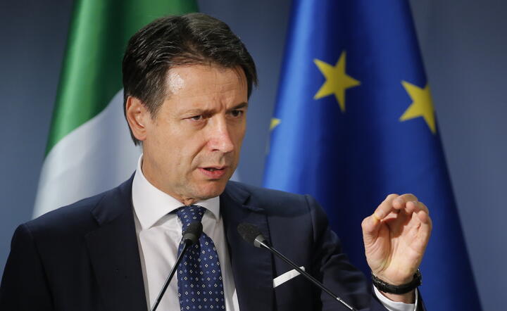 Premier Włoch Giuseppe Conte / autor: PAP/EPA/JULIEN WARNAND