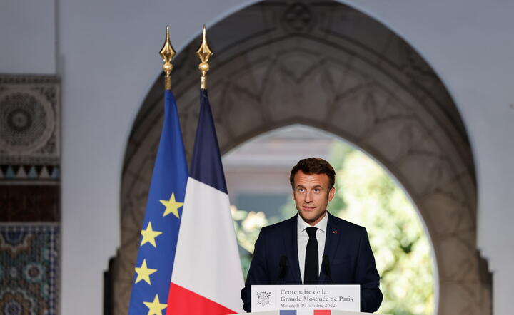Macron: Niemcy muszą zmienić model działania. I po spotkaniu