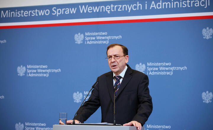 Minister spraw wewnętrznych i administracji Mariusz Kamiński / autor: PAP/Leszek Szymański