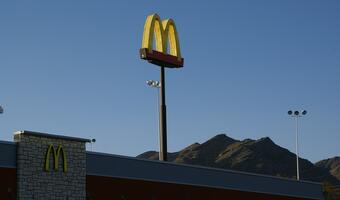 Szef McDonalds ustąpił w atmosferze skandalu
