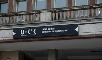UOKiK znowu o kredytach frankowych: mBank stosował w umowie klauzule niedozwolone