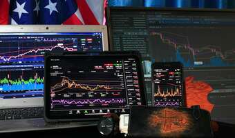 Wall Street nieprzerwanie w górę