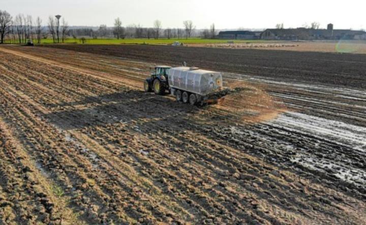 ARiMR uruchamia cztery nowe nabory wniosków dla rolników