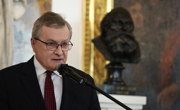 Warszawa, 05.06.2023. Wicepremier, minister kultury i dziedzictwa narodowego Piotr Gliński podczas inauguracji projektu „Nie zmarnujcie niepodległości / autor: EPA/PAP