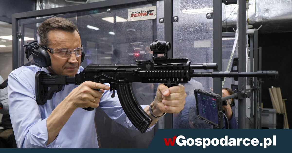 Morawiecki zapowiada obowiązkowe szkolenia wojskowe dla młodych