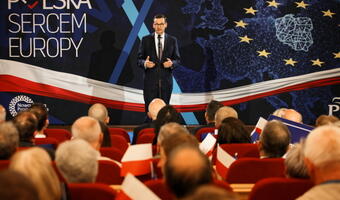 Premier chce lepszych dróg powiatowych
