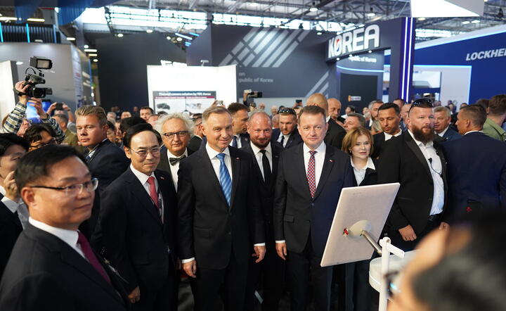 Andrzej Duda i Mariusz Błaszczak w Kielcach / autor: PAP/EPA/Karol Zienkiewicz