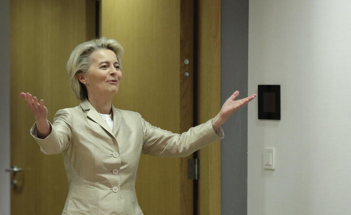 Ursula von der Leyen / autor: PAP/EPA/OLIVIER HOSLET