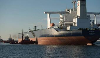 Naftoport przeładował blisko 300 mln ton ropy