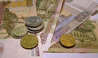 Rubel szura po dnie! Jest jedną z najsłabszych walut