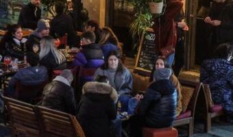Szaleństwo we Włoszech! Szturm na bary i fryzjerów przed lockdownem!