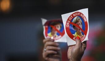 Niemcy: partia Merkel na czele sondaży, ale...