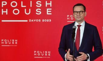 Premier o korupcji w PE: To afera naszych oponentów politycznych