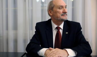 Amerykańska firma Raytheon, producent rakiet Patriot proponuje rozmowy ws. zastrzeżeń szefa MON Antoniego Macierewicza