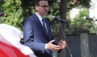 Morawiecki: Przez kryzys przejdziemy raczej suchą stopą