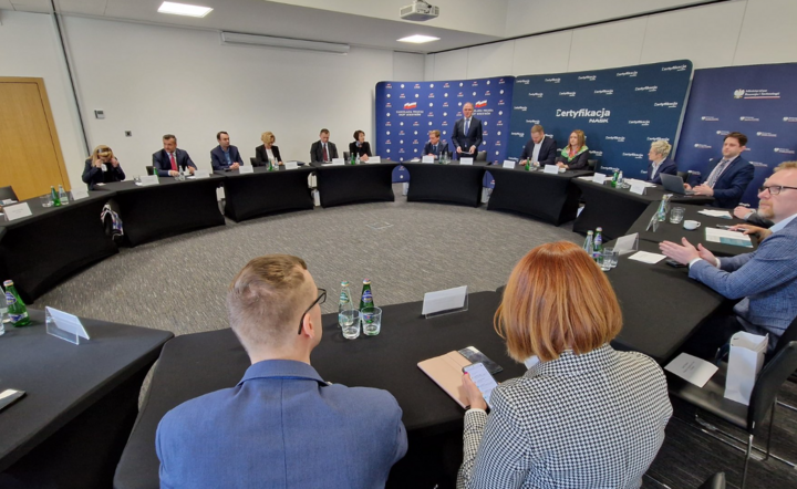 Spotkanie inaugurujące 'Firma Bezpieczna Cyfrowo' / autor: NASK