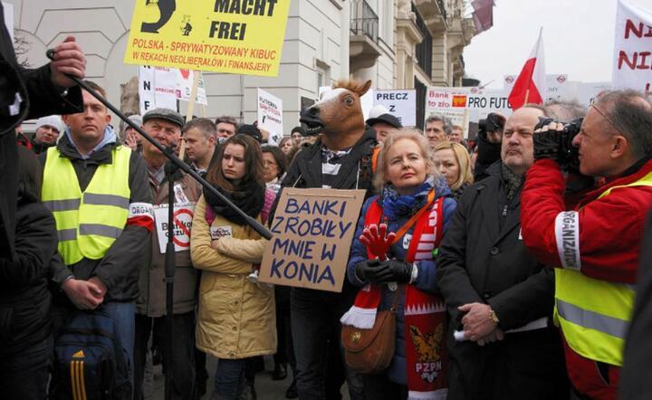 Jest wyrok TSUE. Banki będą musiały zwrócić frankowiczom 72 mld zł (AKTUALIZACJA)