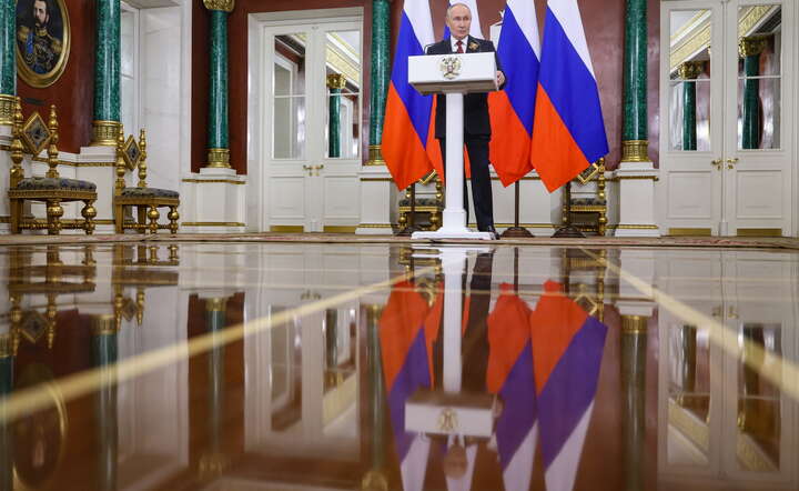 Konferencja prasowa Władimira Putina na Kremlu / autor: PAP/EPA/MAXIM SHIPENKOV