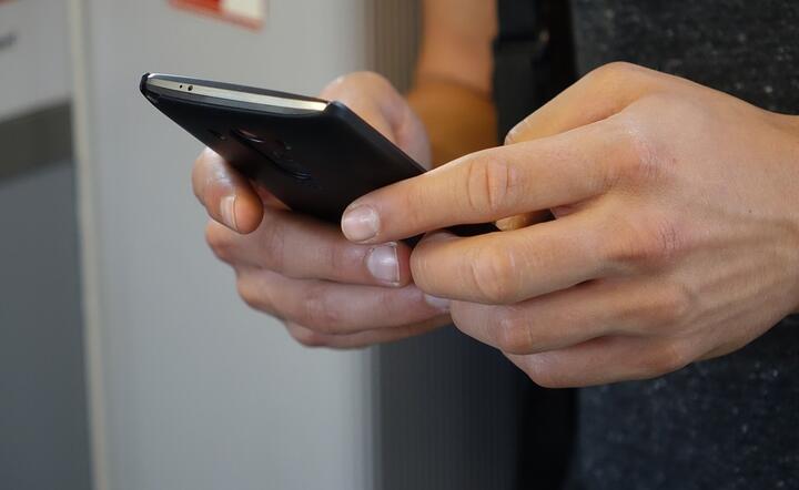 Przybywa uzależnień wśród dzieci i młodzieży